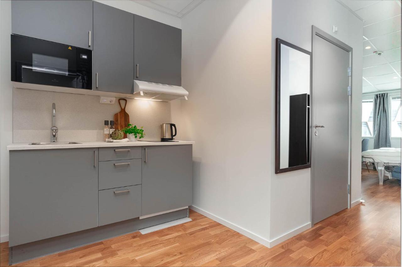 Stockholm Hotel Apartments Arlanda Xpo Экстерьер фото