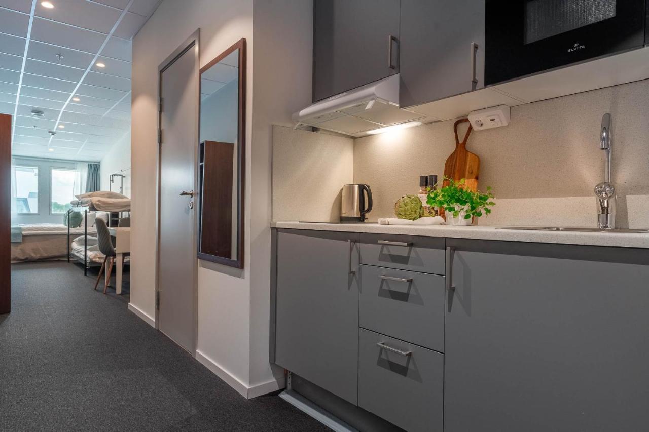 Stockholm Hotel Apartments Arlanda Xpo Экстерьер фото